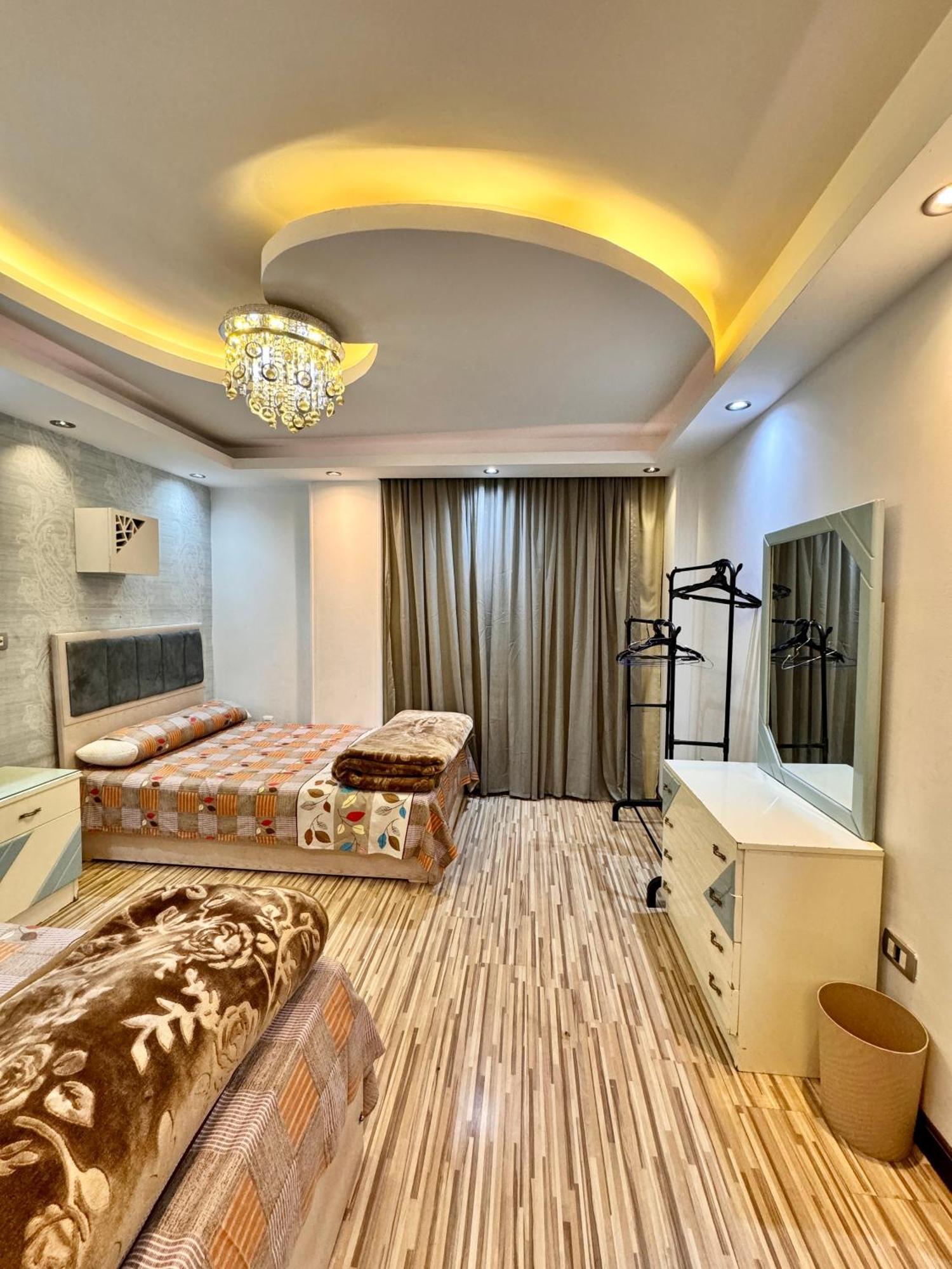 Luxurious Kairo